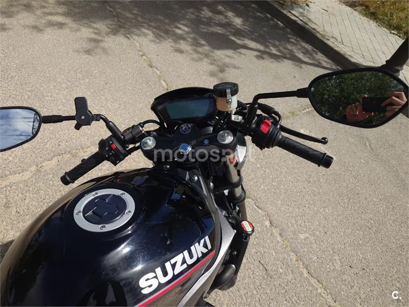 Suzuki SV 650 – Vista 5