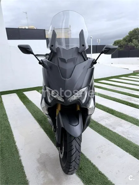Yamaha TMAX 530 – Vista 2