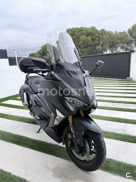 Yamaha TMAX 530 – Vista 5