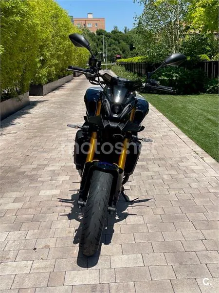 Yamaha MT-09 – Vista 3