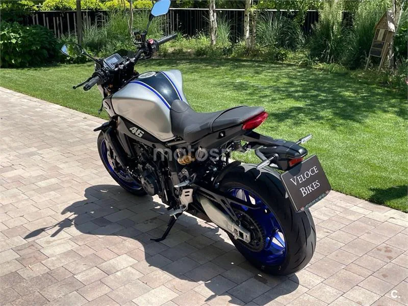 Yamaha MT-09 – Vista 9
