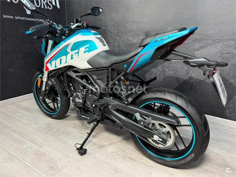 Voge 125 R – Vista 9