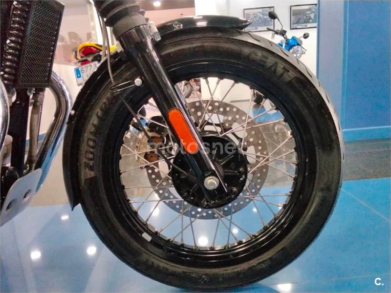 Royal Enfield Interceptor 650 – Vista 13