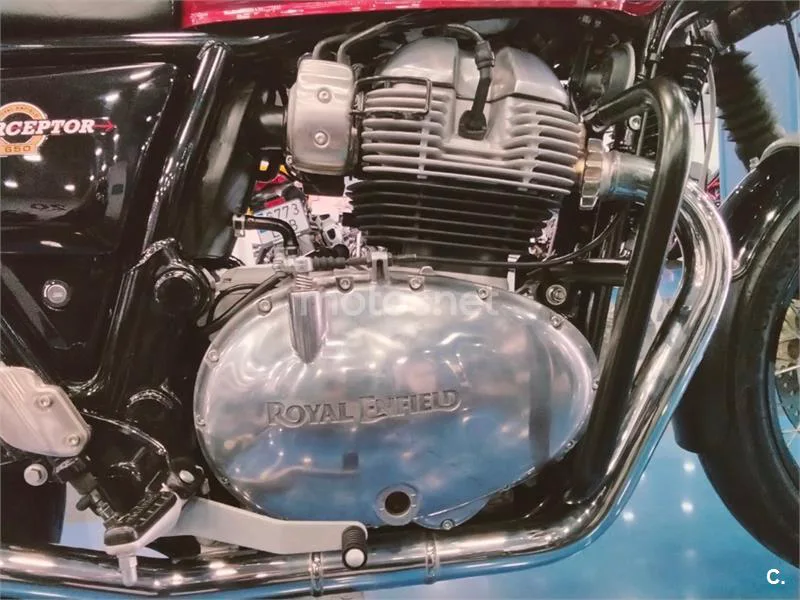 Royal Enfield Interceptor 650 – Vista 14