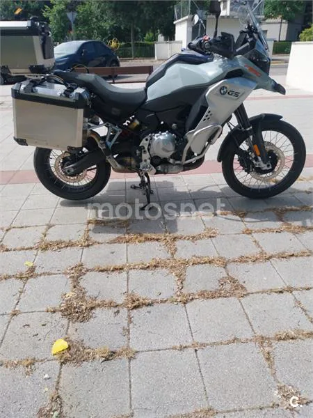 BMW F 850 – Vista 14