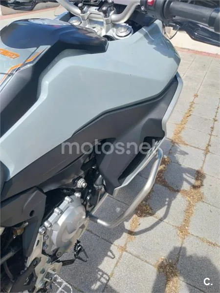 BMW F 850 – Vista 16