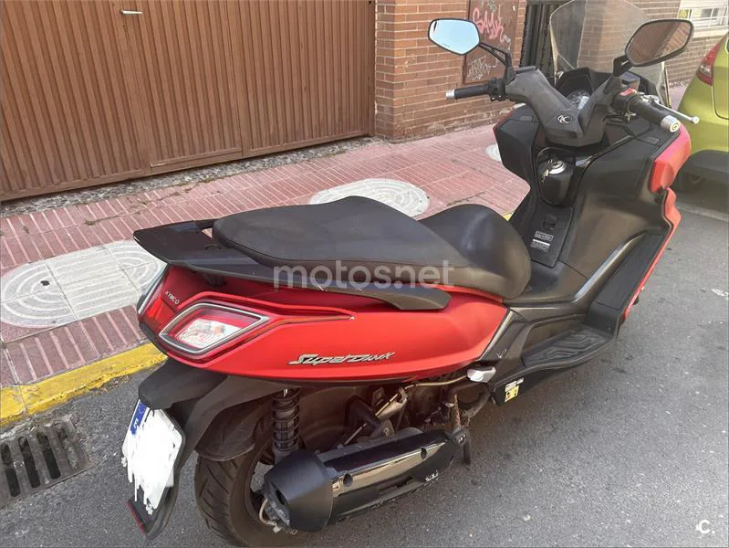 Kymco Super Dink 125 – Vista 5