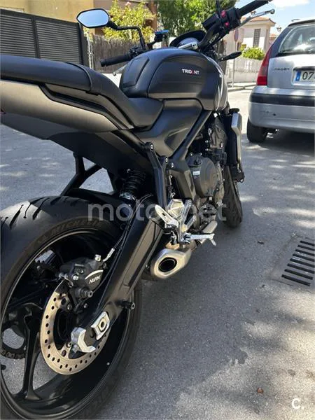 Triumph Trident 660 – Vista 10