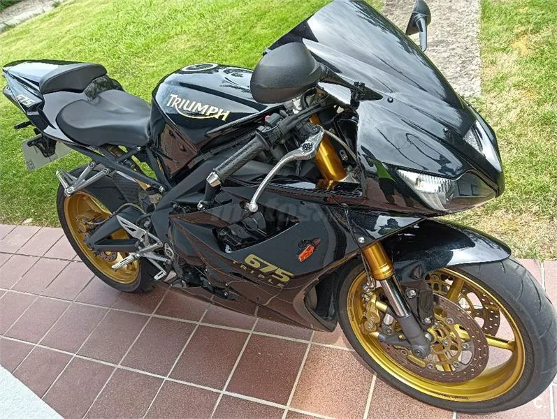 Triumph Daytona 675 – Vista 2