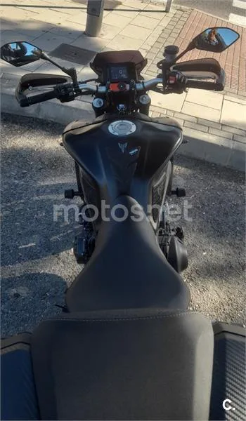 Yamaha MT-09 – Vista 5