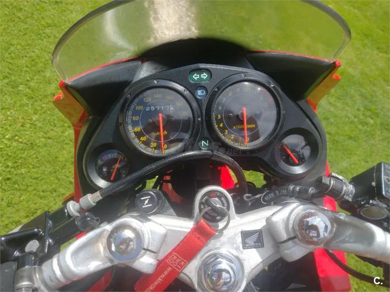 Honda CBR 125R – Vista 2