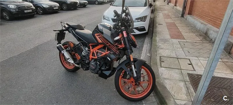 KTM 125 – Vista 2