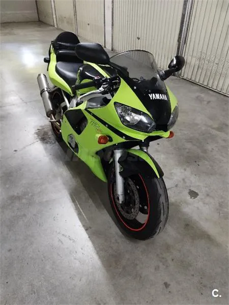 Yamaha R6 – Vista 2