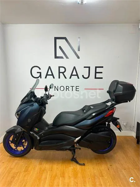 Yamaha XMAX 300 – Vista 16