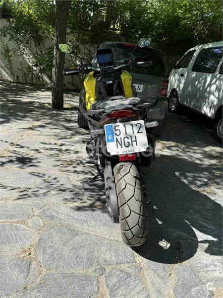Honda X-ADV – Vista 4