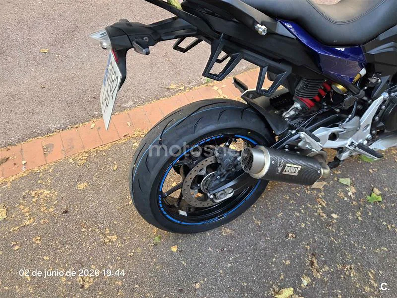 BMW F 900 R – Vista 4