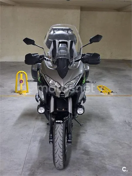 Kawasaki Versys 1100 – Vista 2