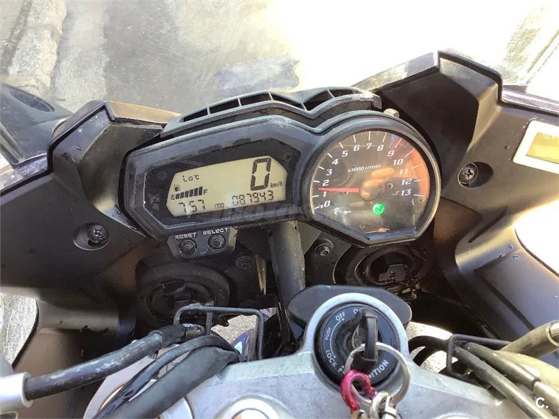 Yamaha FZ1 Fazer – Vista 3