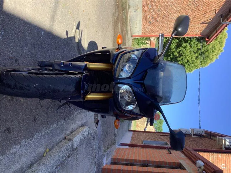 Yamaha FZ1 Fazer – Vista 8