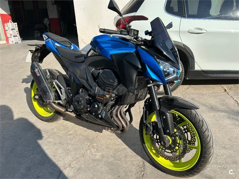 Kawasaki Z800 – Vista 2