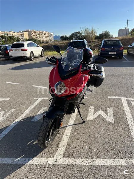 MV Agusta Turismo Veloce 800 – Vista 2