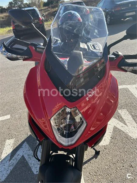 MV Agusta Turismo Veloce 800 – Vista 12