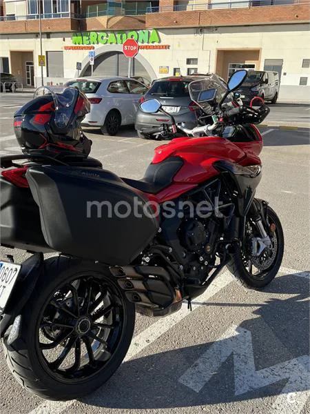 MV Agusta Turismo Veloce 800 – Vista 3