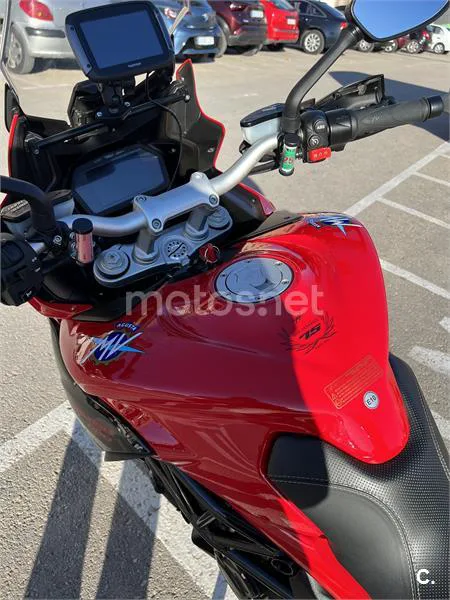 MV Agusta Turismo Veloce 800 – Vista 5