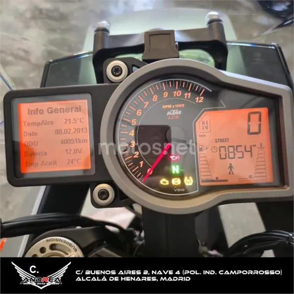 KTM 1290 Super Duke GT – Vista 10