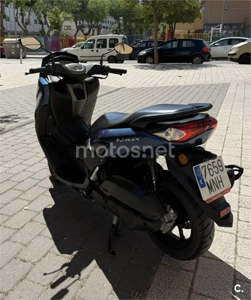Yamaha NMAX – Vista 3