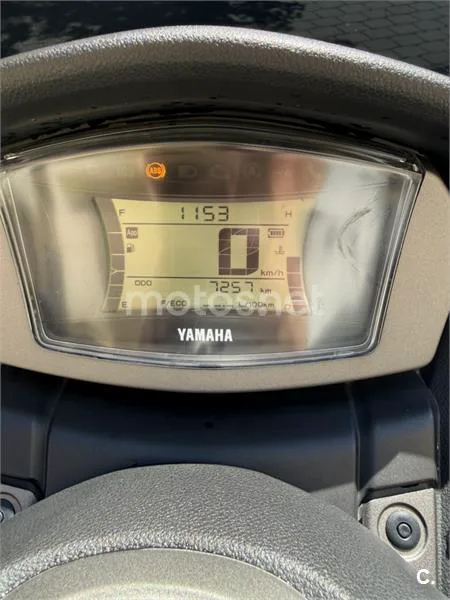 Yamaha NMAX – Vista 5