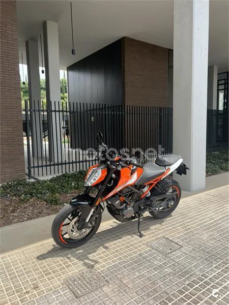 KTM 125 – Vista 2