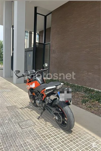 KTM 125 – Vista 4