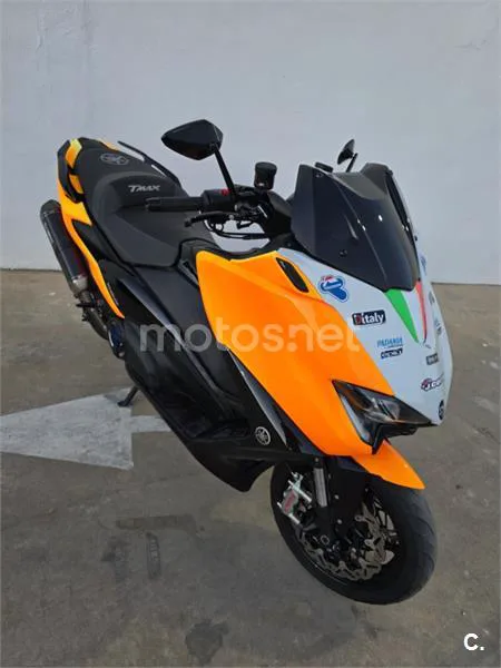 Yamaha TMAX 560 – Vista 5