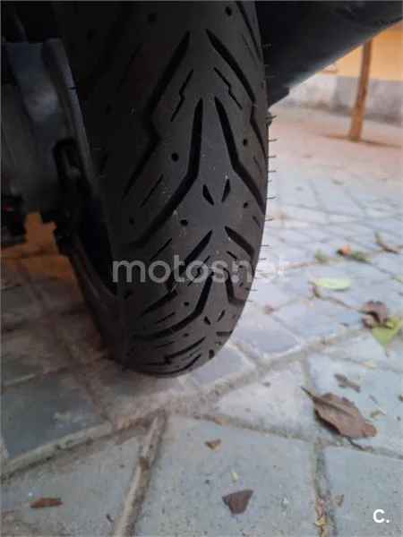 Honda PCX 125 – Vista 9