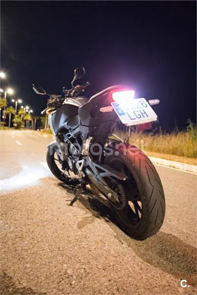 Honda CB 125 R – Vista 3