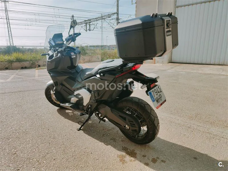 Honda X-ADV - Vista 3