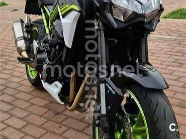 Kawasaki Z900 - Vista 5