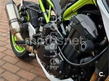Kawasaki Z900 - Vista 6