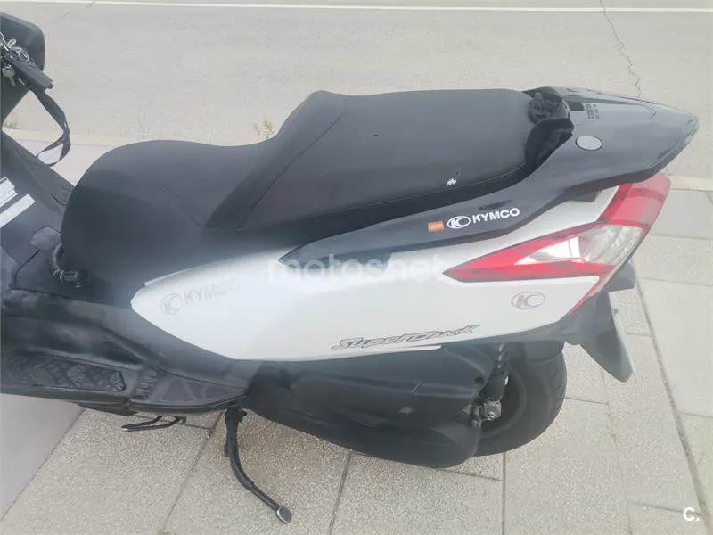 Kymco Super Dink 125 – Vista 9