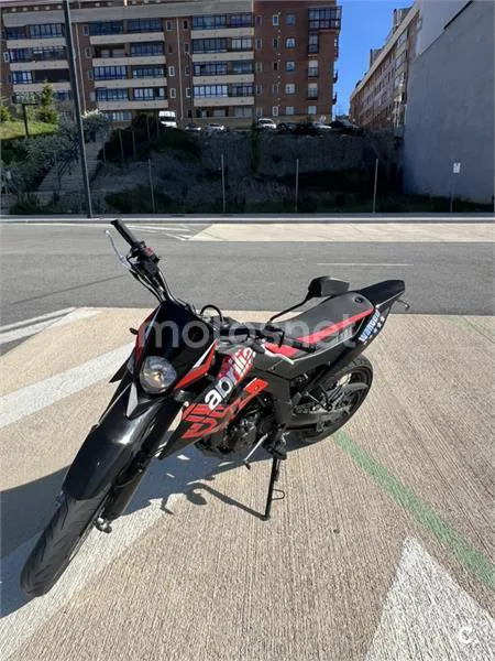 Aprilia SX 125 - Vista 4