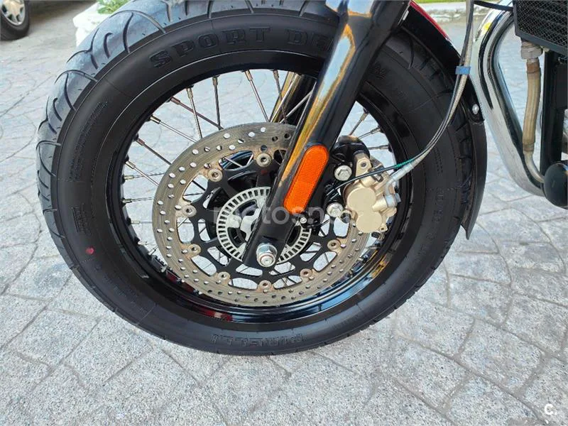 Royal Enfield Interceptor 650 – Vista 12