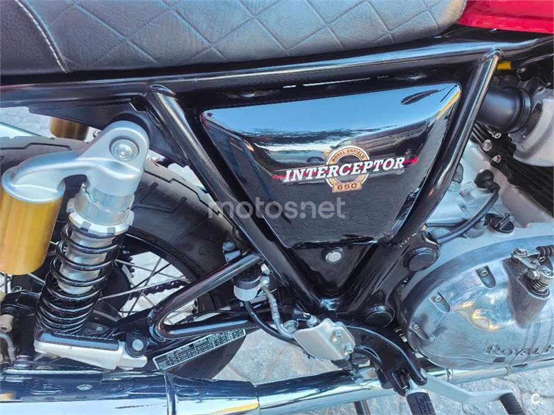 Royal Enfield Interceptor 650 – Vista 8
