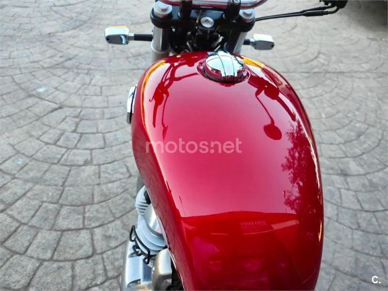 Royal Enfield Interceptor 650 – Vista 10