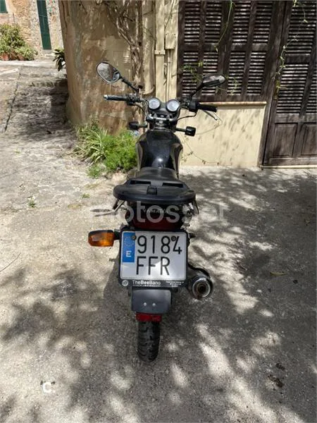 Yamaha YBR125 - Vista 4