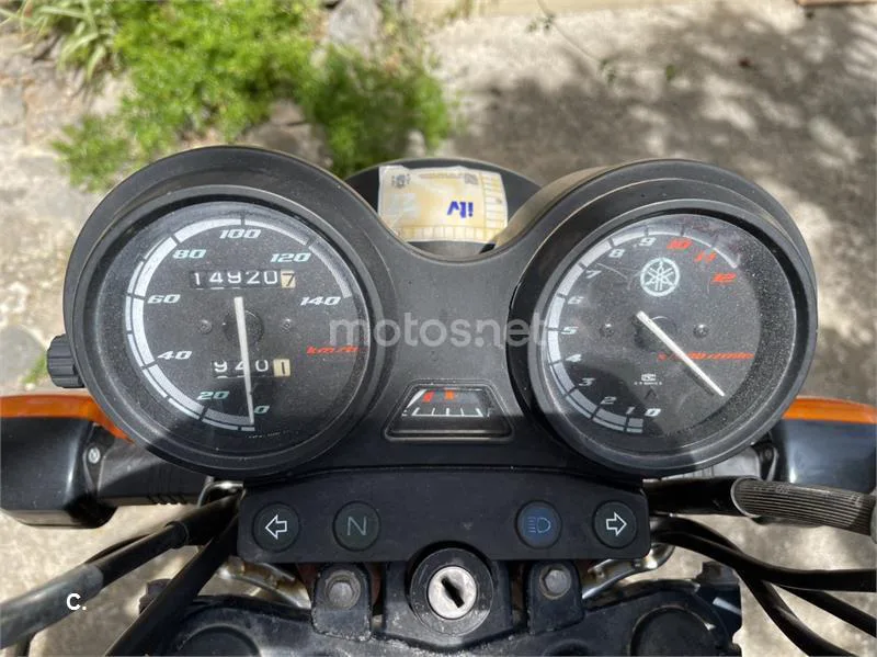 Yamaha YBR125 - Vista 6