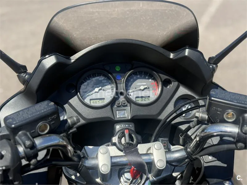 Honda CBF 1000 – Vista 17