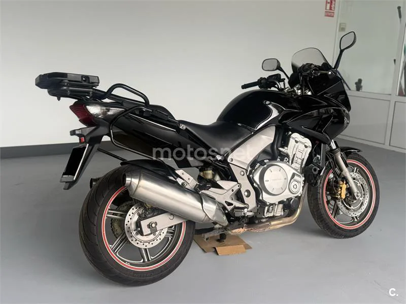 Honda CBF 1000 – Vista 5