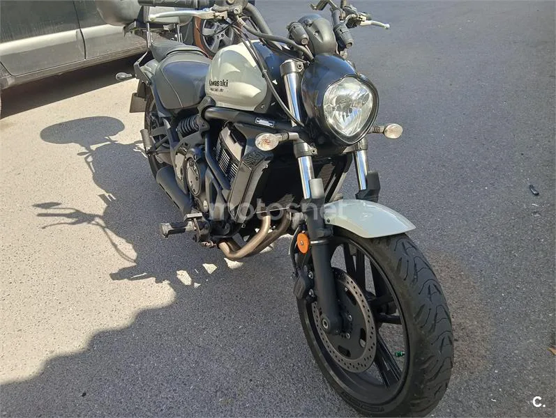 Kawasaki Vulcan S – Vista 5