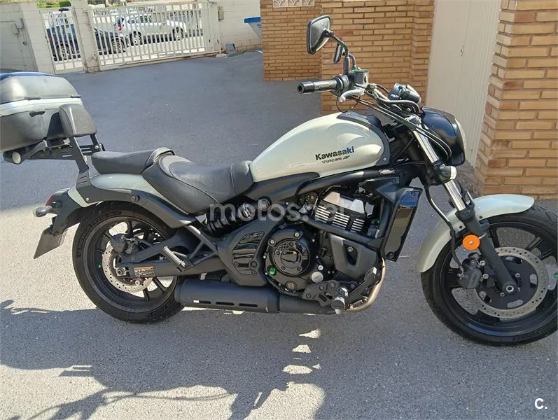 Kawasaki Vulcan S – Vista 6